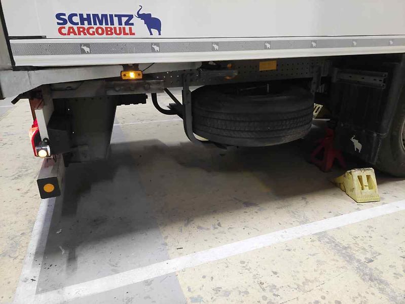 Schmitz Ostatní SKO 24 Carrier Vector 1550 dvo - fotka 26 z 27