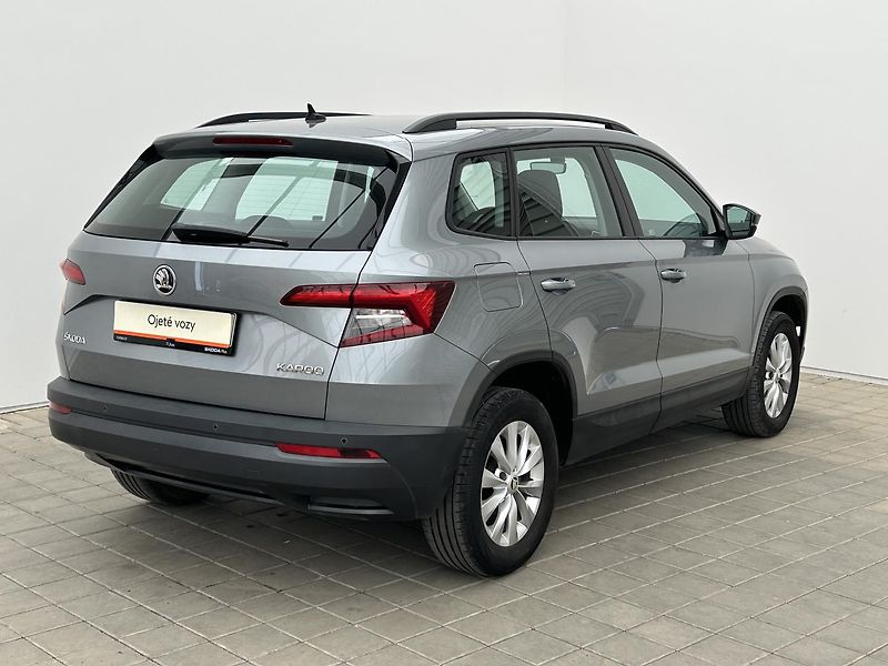 Škoda Karoq 1.5 TSI Ambition - fotka 2 z 25