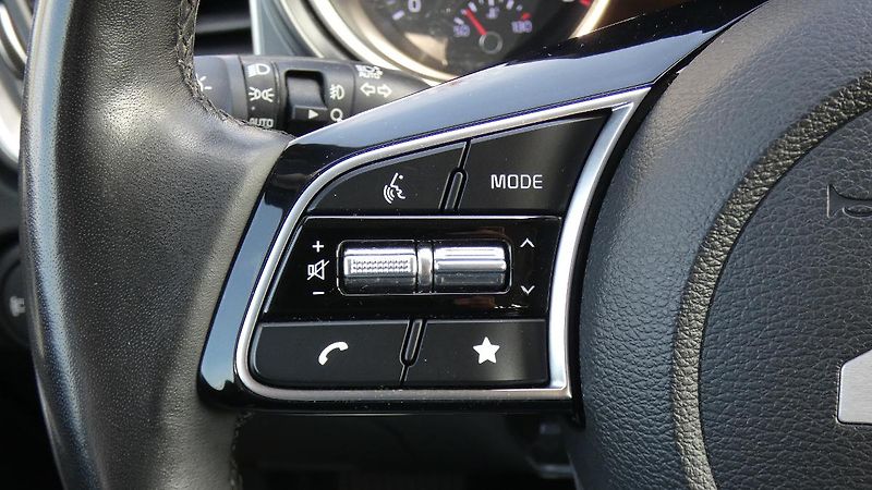 Kia Ceed SW 1.5 T-GDI SPIN 118kW DCT - fotka 11 z 22