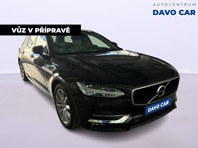 Volvo V90 2,0 D4 140kW Drive-E Momentum - fotka 4 z 29