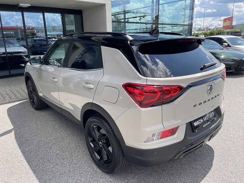 KGM Korando (2026) Smart 1.5 Black paket FWD A6 - fotka 8 z 10