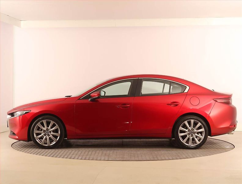 Mazda 3 (2019) 2.0 Skyactiv-G - fotka 3 z 21