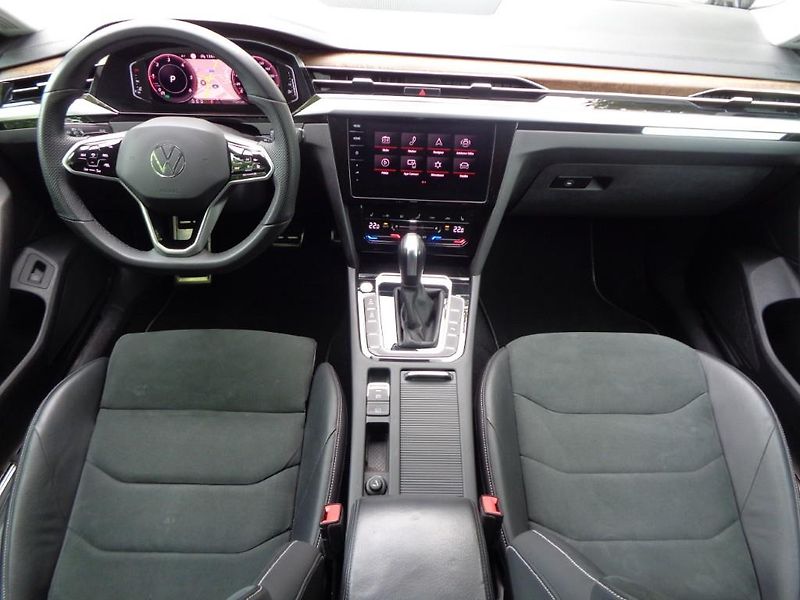 Volkswagen Arteon Shooting Brake 2.0 TDI DSG 4x4 Elegance - fotka 12 z 30