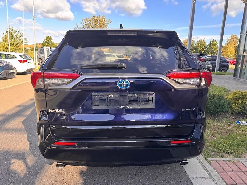 Toyota RAV4 - fotka 7 z 13