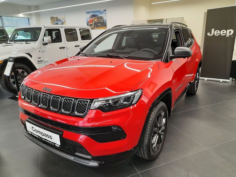 Jeep Compass S Limited 1.3 240k 4x4 - fotografie inzerátu