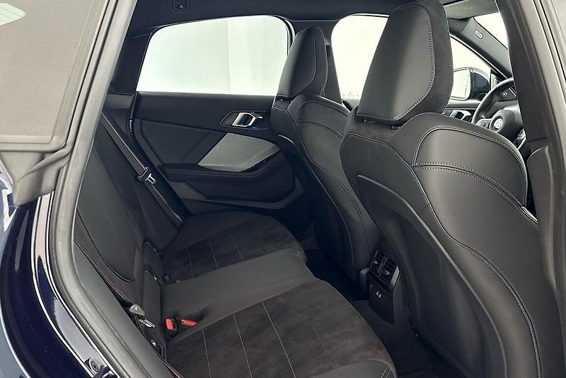 BMW Řada 2 220 Gran Coupe - fotka 10 z 23