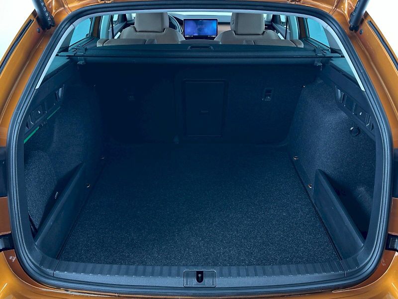 Škoda Octavia (2024) Combi 1,5TSI 110kW Exclusive S - fotka 30 z 33
