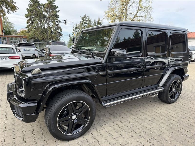 Mercedes-Benz Třídy G G 500 AMG - fotka 7 z 24