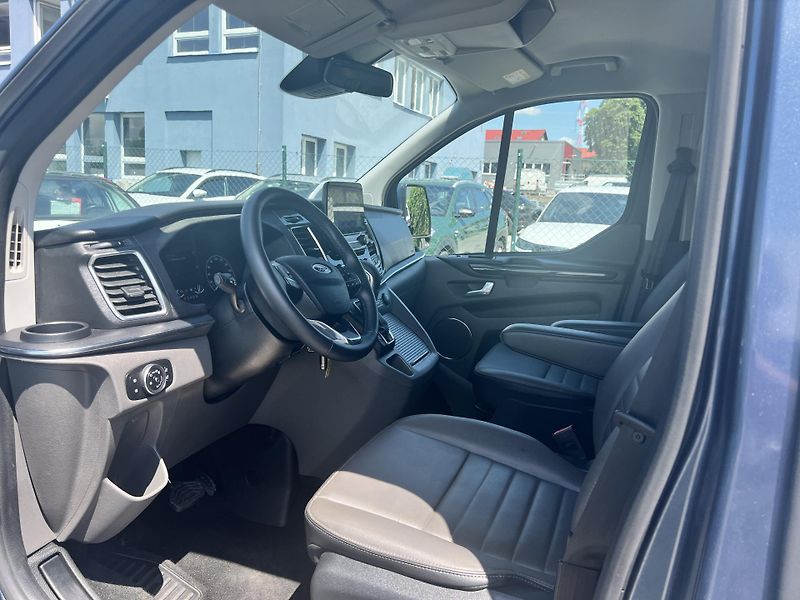 Ford Tourneo Custom 2.0TDCi 8MÍST AUTOMAT odp.DPH - fotka 11 z 46