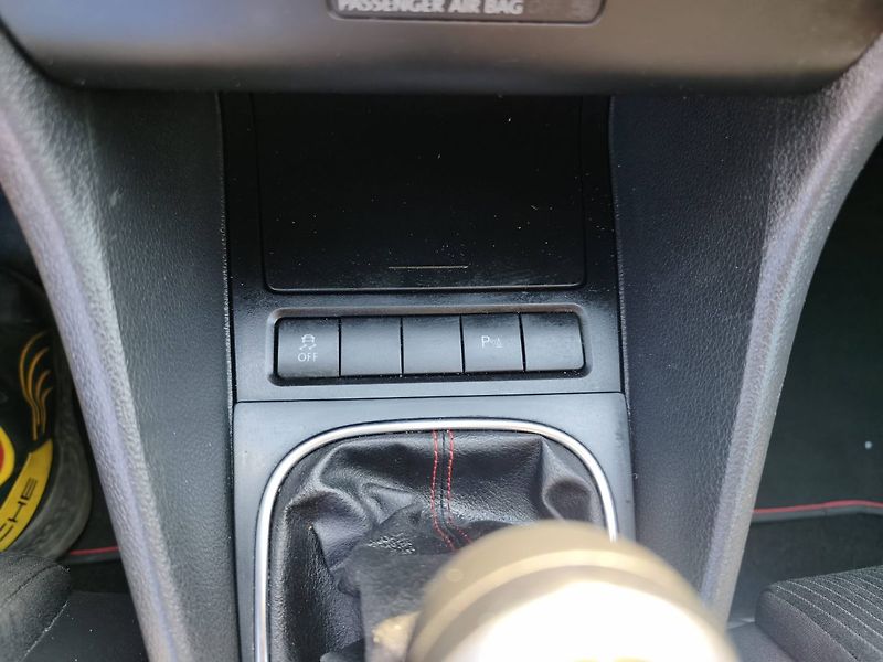 Volkswagen Golf (2012) - fotka 12 z 30