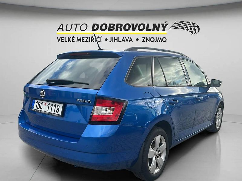 Škoda Fabia Combi Style Plus 1,2 TSI 66 kW - fotka 2 z 25