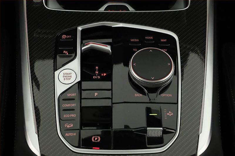 BMW X7 (2025) xDrive40d - fotka 12 z 31