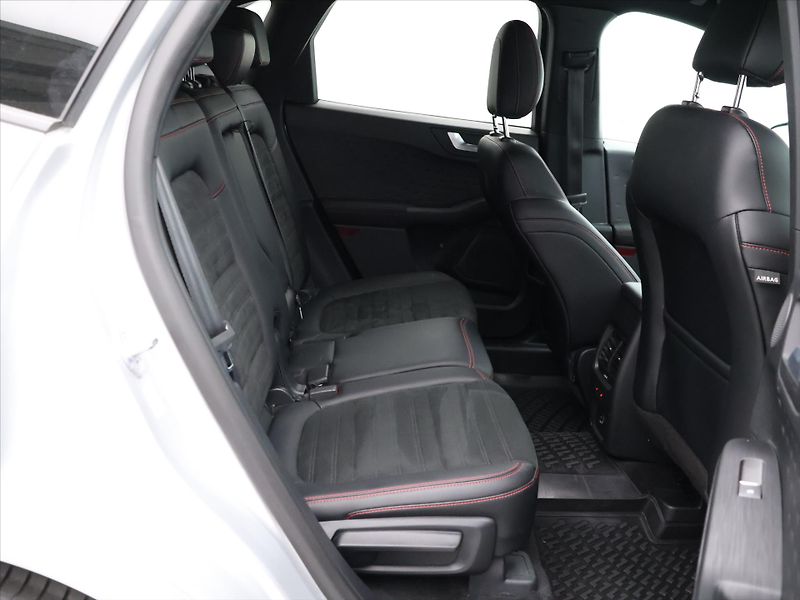 Ford Kuga 2,0 TDCi 140kW AWD ST Line X - fotka 14 z 35