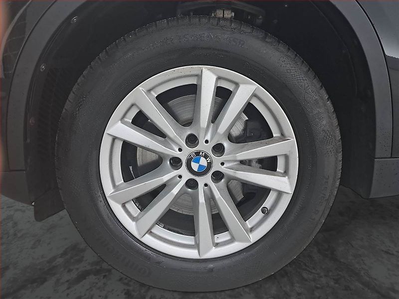 BMW X5 (2017) xLine xDrive35i - fotka 15 z 25