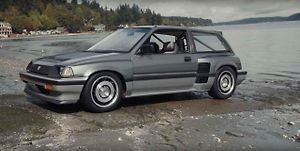 Šestiválcový Civic třetí generace s motorem z NSX