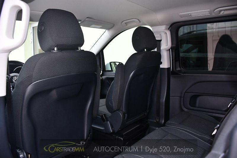 Mercedes-Benz Třídy V V250d 4MATIC 7MÍST - fotka 12 z 51