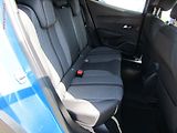 Peugeot 2008 (2024) 1.2 PT, 1.maj,ČR, Allure, AT - náhled 11