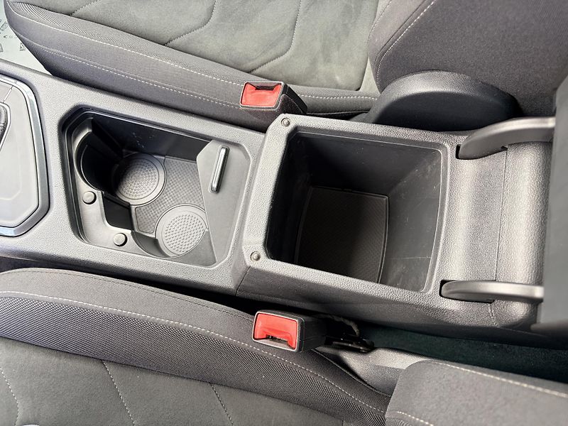 Volkswagen Tiguan 1.4TSI eHYBRID DSG MATRIX  - fotka 31 z 67