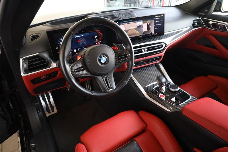 BMW M4 Competition M xDrive - fotka 2 z 35