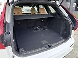 Volvo XC60 T8 AWD ULTRA BRIGHT *+ kola - náhled 18