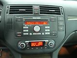 Ford C-MAX (2007) Ghia 1.6, Serv.kniha, Tempomat - náhled 12
