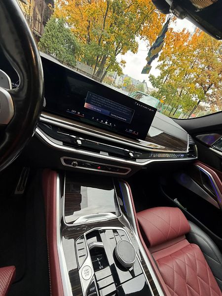 BMW X6 xDrive30d M Sport - fotka 18 z 23