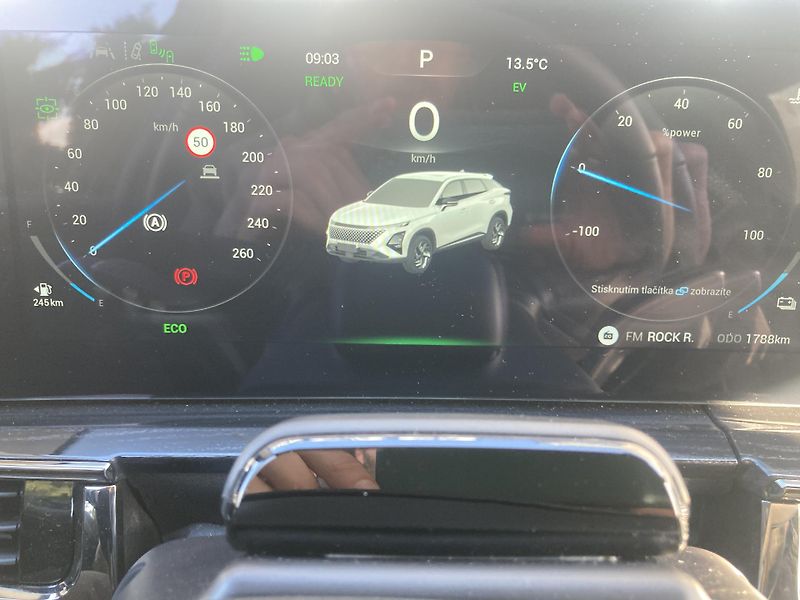 Omoda 5 (2026) Premium 1.5 TGDi HEV - fotka 8 z 11