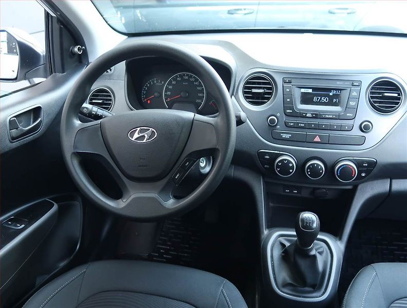 Hyundai i10 (2018) 1.0, ČR,1.maj, Serv.kniha - fotka 7 z 15