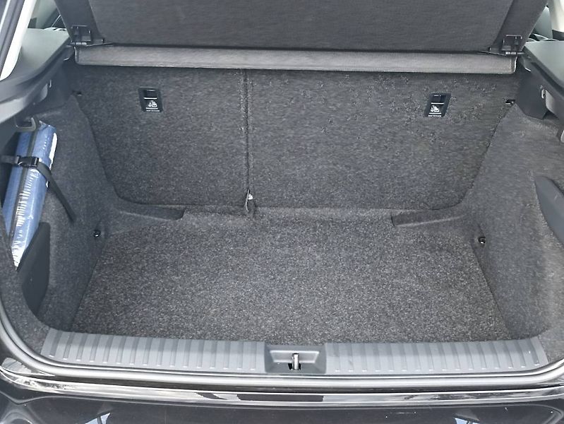 Škoda Kamiq (2023) 1.0 TSI 81kW DSG LED - fotka 30 z 31