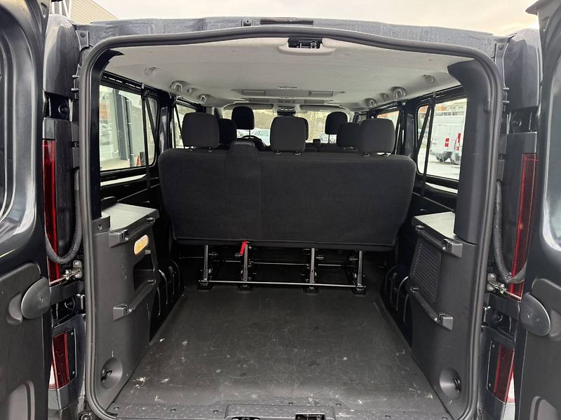Renault Trafic Equilibre L2 Blue dCi 150 MT6/ - fotka 18 z 23