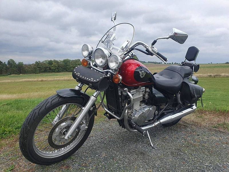 Kawasaki EN 500 Vulcan (1998) - fotka 3 z 9