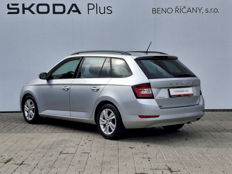 Škoda Fabia (2023) Combi Ambition 1,0TSi 70kW - fotka 10 z 32