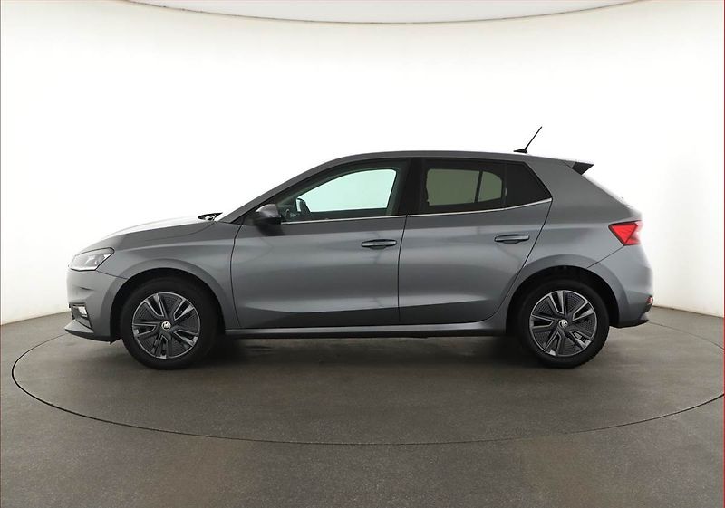 Škoda Fabia (2023) Style Plus 1.0 TSI, Serv.kniha - fotka 3 z 20