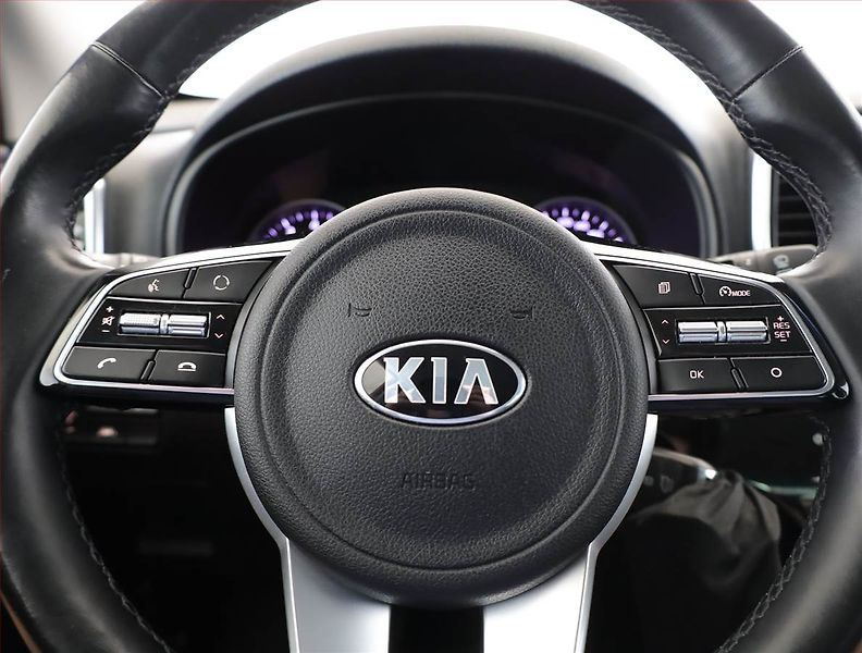 Kia Sportage (2019) 1.6 T-GDI, Serv.kniha, Navi - fotka 8 z 20