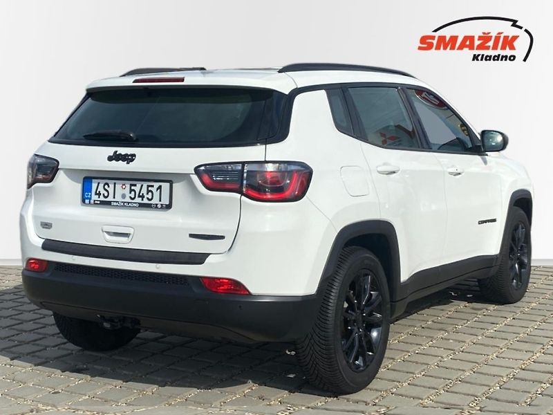Jeep Compass (2020) 1,3 Turbo (96kW) 130K Man. - fotka 5 z 33