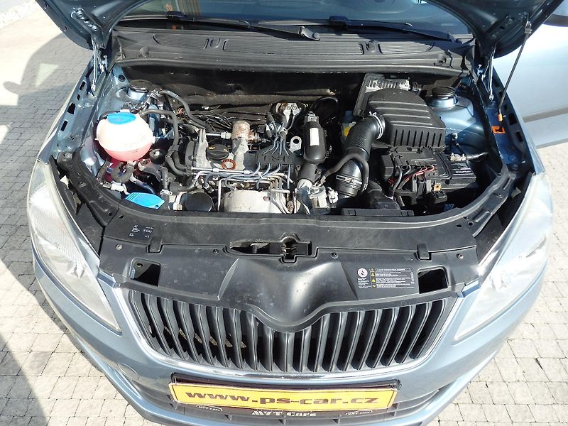 Škoda Fabia 1.2 TSI STYLE DIGI. KLIMA - fotka 17 z 18