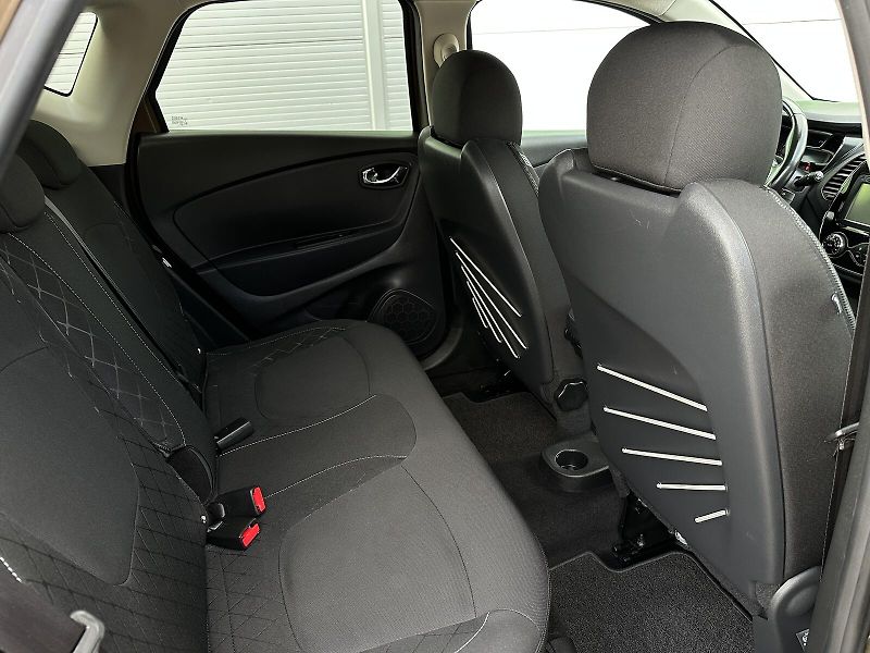 Renault Captur 1.2TCe AUTOMAT 118PS KLIMA Blu - fotka 37 z 43