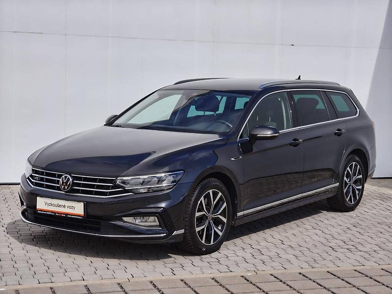Volkswagen Passat Business  2,0TDi - fotka 1 z 23
