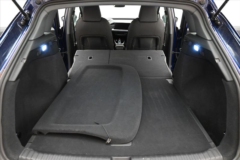 Audi Q4 40 e-tron 150kW 82kWh Záruka a - fotka 10 z 26