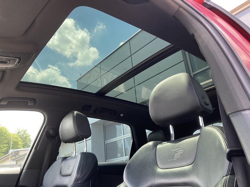 Audi Q7 (2018) 3.0 TDI quat, CZ, 1 maj, 7míst - fotka 28 z 36