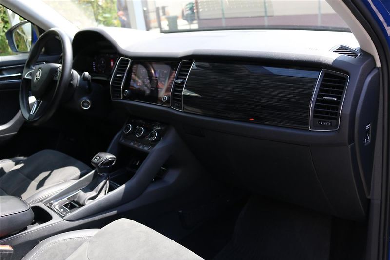 Škoda Kodiaq 2,0 TDi, DSG , 4x4, Sportline - fotka 36 z 51