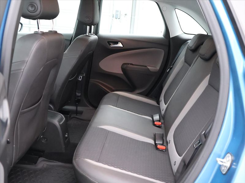 Opel Crossland X 1,2 T CZ Innovation Serv.Kniha - fotka 11 z 23