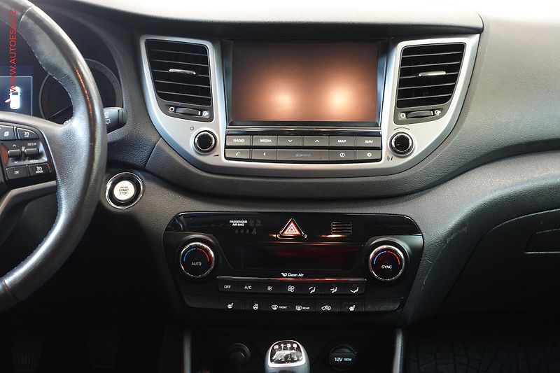 Hyundai Tucson (2016) 2.0CDi 4x4, ČR, Navi, AC - fotka 9 z 24