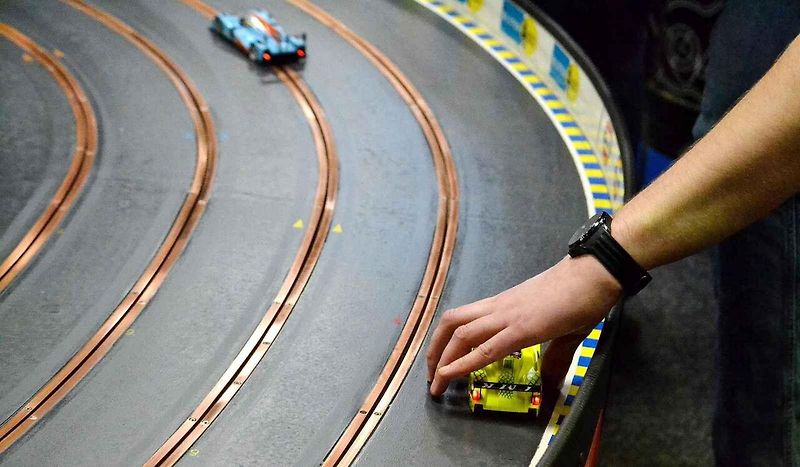 Modelářský Klub Most byl pořadatelm již 12. ročníku mezinárodního závodu LMP 32 na autodráze ve Středisku volného času v Mostě.