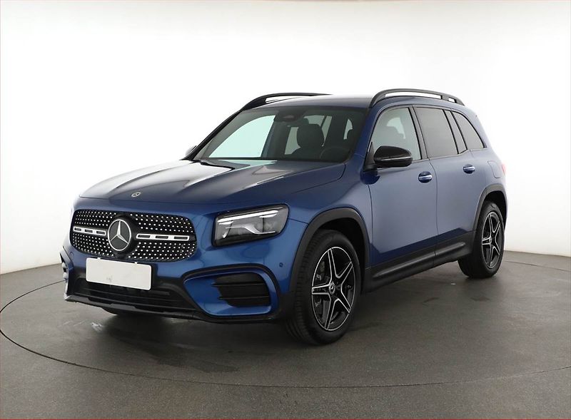 Mercedes-Benz GLB (2025) 200 d, AMG Line, Navigace - fotka 2 z 30
