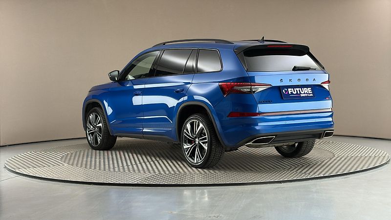 Škoda Kodiaq 2.0 TSI DSG 4x4 RS - fotka 2 z 31