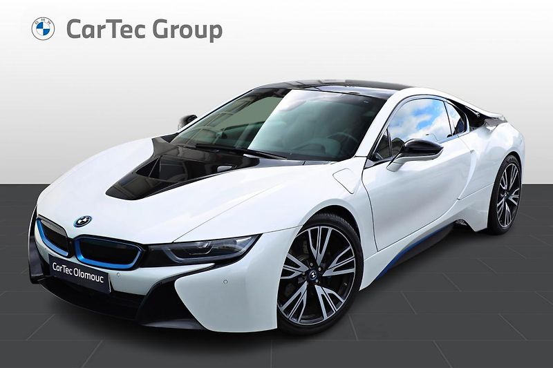 BMW i8 - fotografie inzerátu
