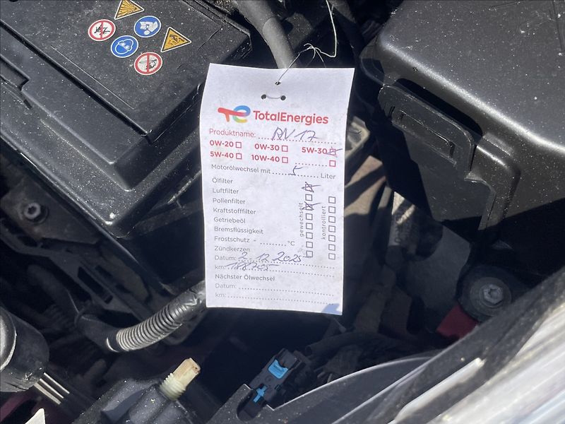 Renault Clio 1,5 DCi 66kw GPS polokůže 2sad - fotka 29 z 41