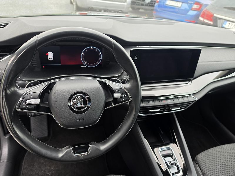 Škoda Octavia 2.0 TDI Style plus 4x4  - fotka 16 z 17