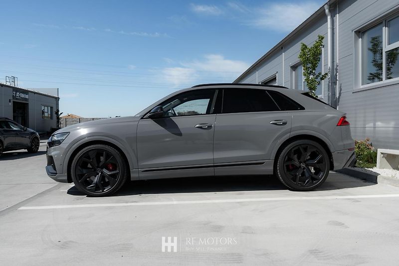 Audi SQ8 (2022) 4.0 TFSI 373kW quattro - fotka 5 z 44